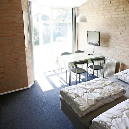 Vandrarhem Danhostel *